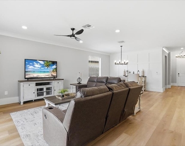 15161 Serene Shores Loop - Photo Thumbnail 6