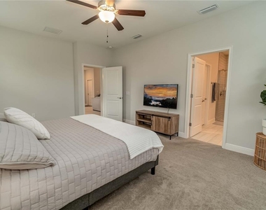 265 Annapolis Lane - Photo Thumbnail 27