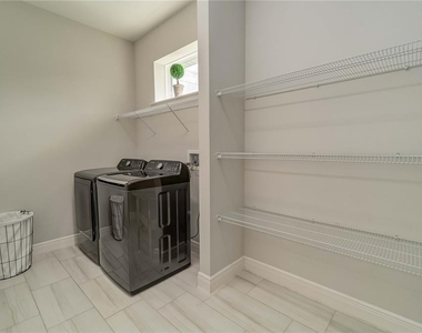 265 Annapolis Lane - Photo Thumbnail 28