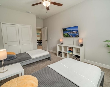 265 Annapolis Lane - Photo Thumbnail 30