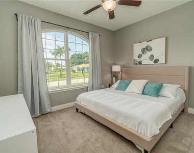 265 Annapolis Lane - Photo Thumbnail 22