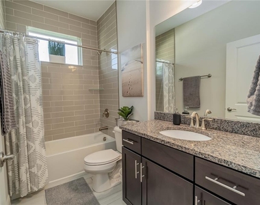 265 Annapolis Lane - Photo Thumbnail 21