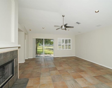 5453 New Covington Drive - Photo Thumbnail 6