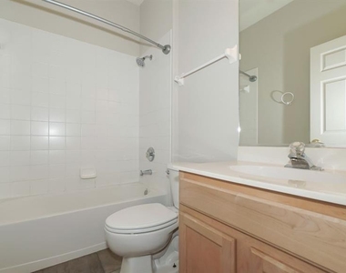 5453 New Covington Drive - Photo Thumbnail 29