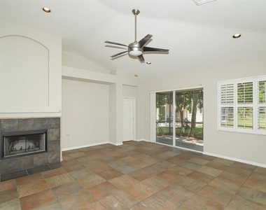 5453 New Covington Drive - Photo Thumbnail 7