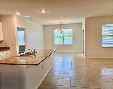 2726 Greenleaf Terrace - Photo Thumbnail 4