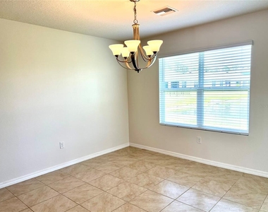 2726 Greenleaf Terrace - Photo Thumbnail 7
