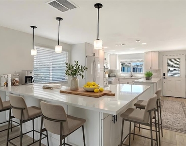 909 Spanish Drive N - Photo Thumbnail 80