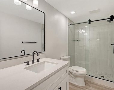 909 Spanish Drive N - Photo Thumbnail 29