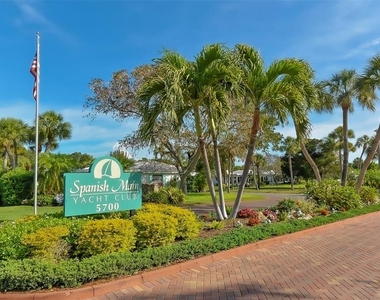 909 Spanish Drive N - Photo Thumbnail 50