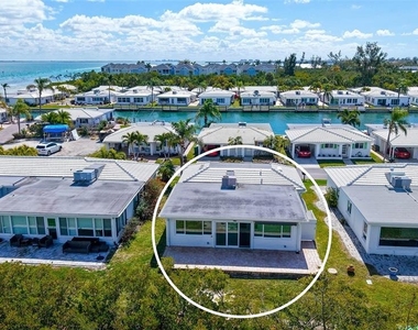 909 Spanish Drive N - Photo Thumbnail 41