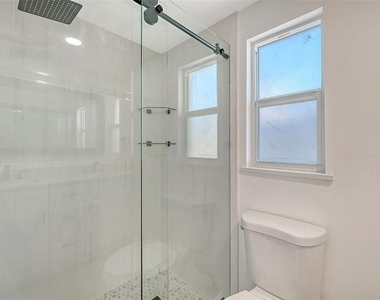 909 Spanish Drive N - Photo Thumbnail 36