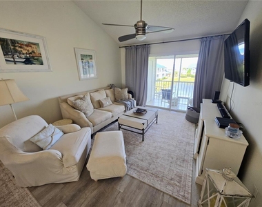 840 Audubon Drive - Photo Thumbnail 3