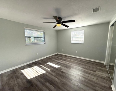 350 Elmstreet Court - Photo Thumbnail 5