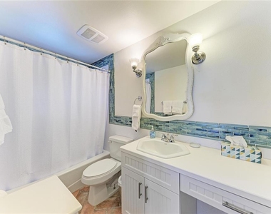 101 Palm Avenue - Photo Thumbnail 18