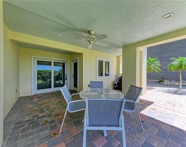 101 Palm Avenue - Photo Thumbnail 24
