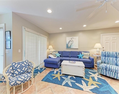 101 Palm Avenue - Photo Thumbnail 6