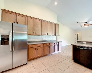 5203 Se 42nd Court - Photo Thumbnail 31