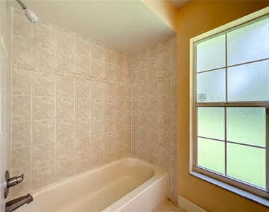5203 Se 42nd Court - Photo Thumbnail 18