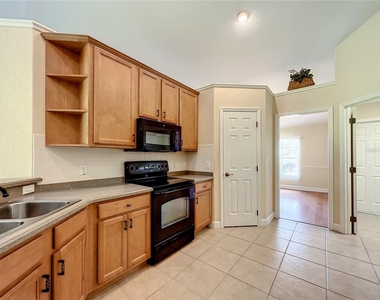 5203 Se 42nd Court - Photo Thumbnail 32