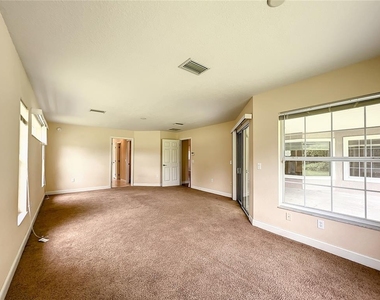 5203 Se 42nd Court - Photo Thumbnail 11