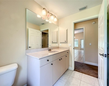 5203 Se 42nd Court - Photo Thumbnail 19
