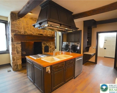 9020 Schantz Road - Photo Thumbnail 8
