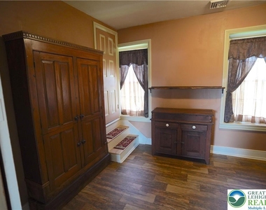 9020 Schantz Road - Photo Thumbnail 23