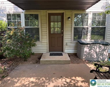 167 Sunshine Drive - Photo Thumbnail 33