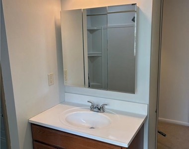 167 Sunshine Drive - Photo Thumbnail 20