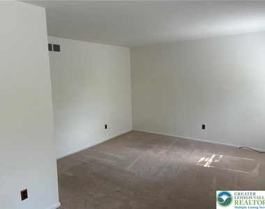 167 Sunshine Drive - Photo Thumbnail 22