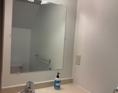 167 Sunshine Drive - Photo Thumbnail 7