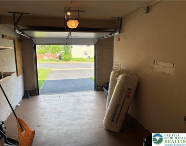 167 Sunshine Drive - Photo Thumbnail 14