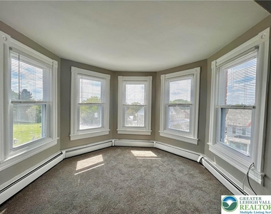 363 S Broad Street - Photo Thumbnail 1