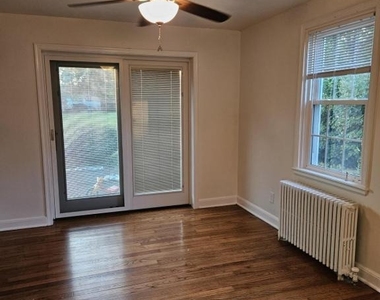 616 Beverly Drive - Photo Thumbnail 3