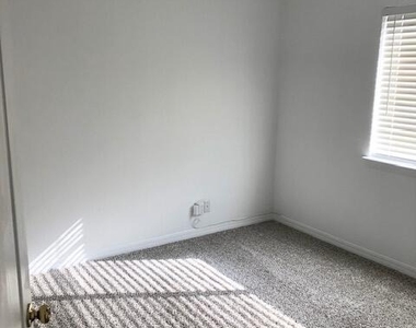 13700 Paseo Rico Circle - Photo Thumbnail 40