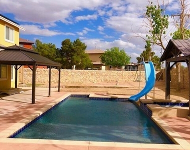 13700 Paseo Rico Circle - Photo Thumbnail 45