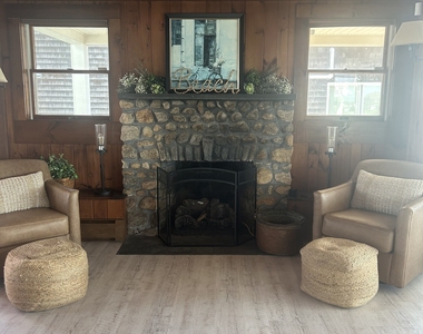 293 Giants Neck Road - Photo Thumbnail 15