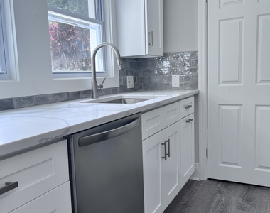 6088 Main Street - Photo Thumbnail 2