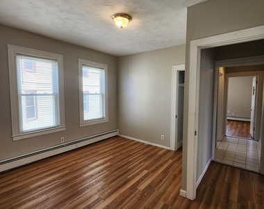 664 Main Street - Photo Thumbnail 10