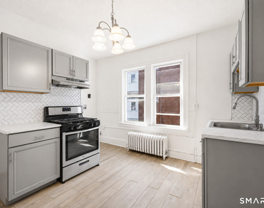115 Baltimore Street - Photo Thumbnail 3