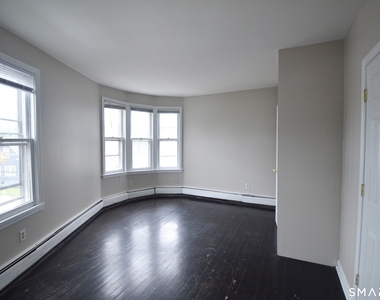 2343 Barnum Avenue - Photo Thumbnail 2