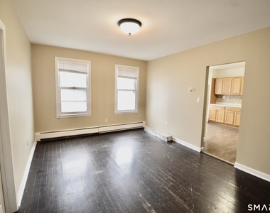 2343 Barnum Avenue - Photo Thumbnail 4