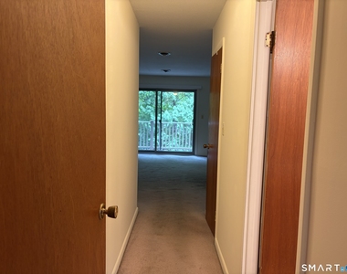 888 Main Street - Photo Thumbnail 15