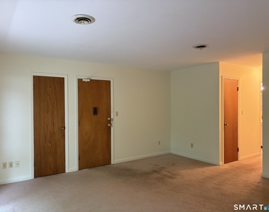 888 Main Street - Photo Thumbnail 9