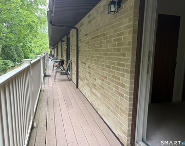888 Main Street - Photo Thumbnail 19
