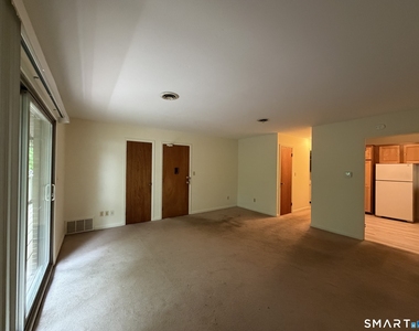 888 Main Street - Photo Thumbnail 8
