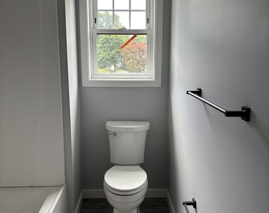 9 Putnam Park Road - Photo Thumbnail 14