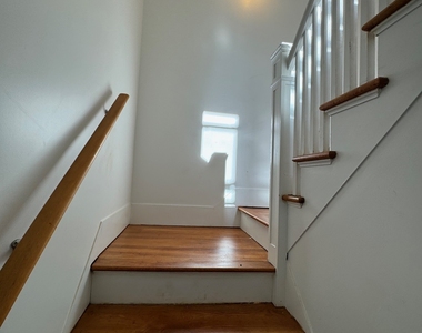 1253 Forest Road - Photo Thumbnail 5
