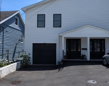 38 Golden Hill Street - Photo Thumbnail 17